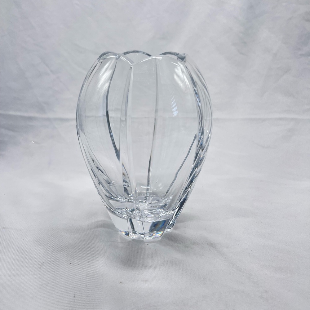 VTG Miller Rogaska crystal vase